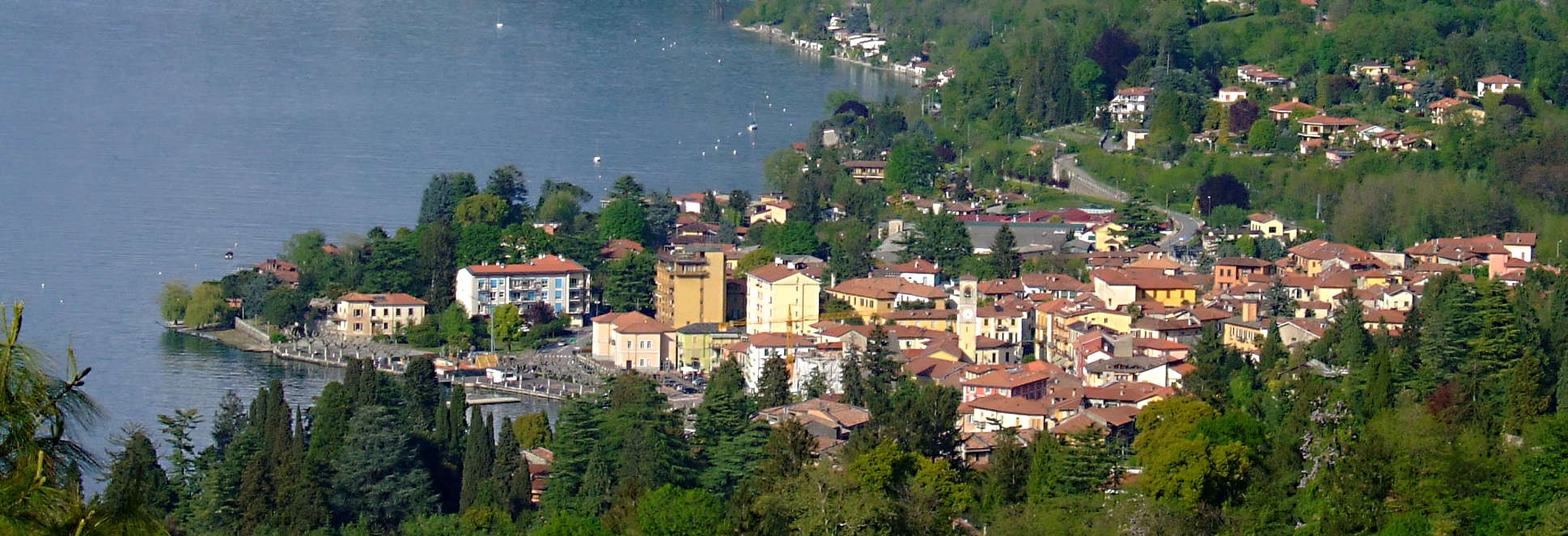 Veduta panoramica del paese